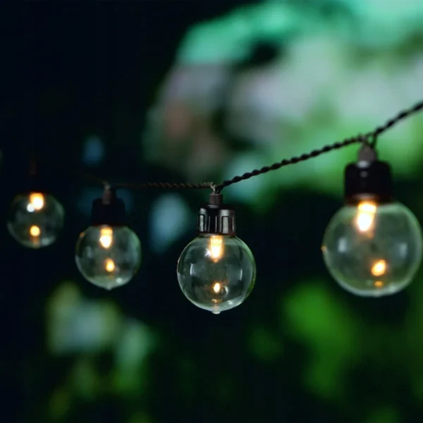 Vonkajšie záhradné lampy zeleň