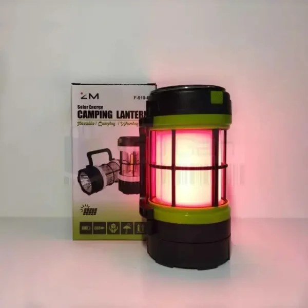 kempingová lampa červené svetlo